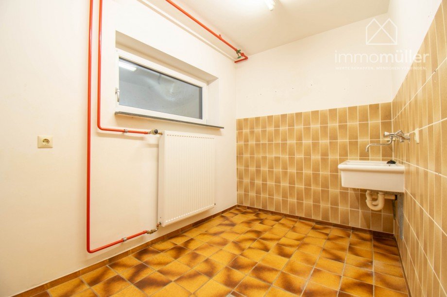 KG Waschk�che Einfamilienhaus Gr�nstadt