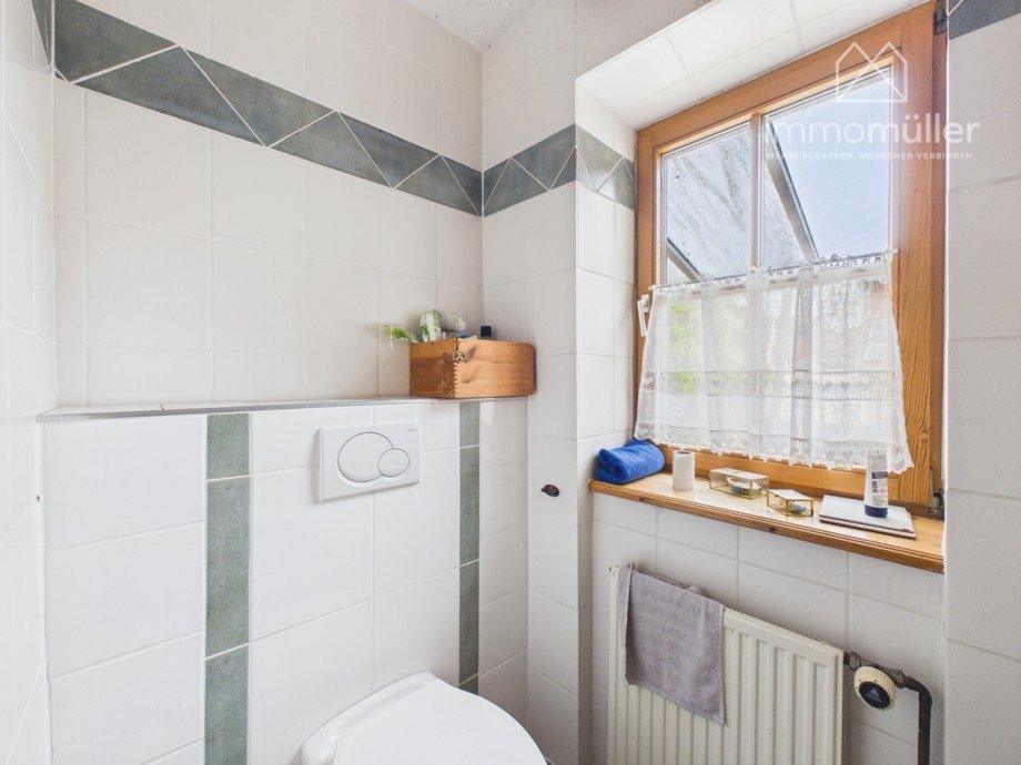 G�ste-WC Bauernhaus Harxheim-Zellertal