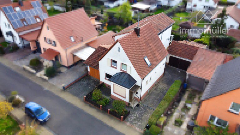6 Ebertsheim Zweifamilienhaus Tolle Wohnlage und Platz f�r die ganze Familie!