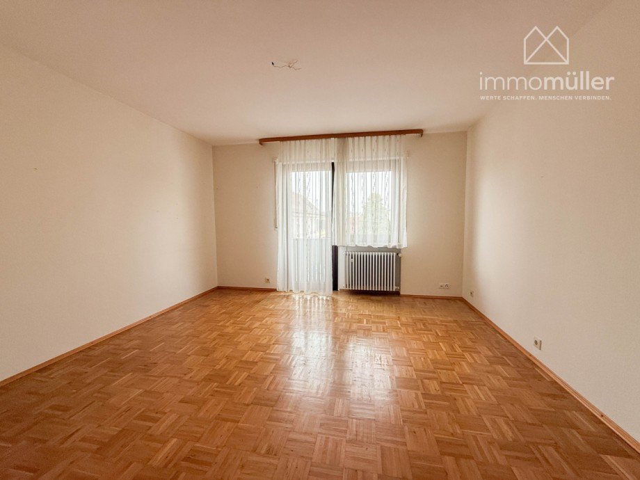 Zimmer 1 OG Einfamilienhaus Kriegsfeld
