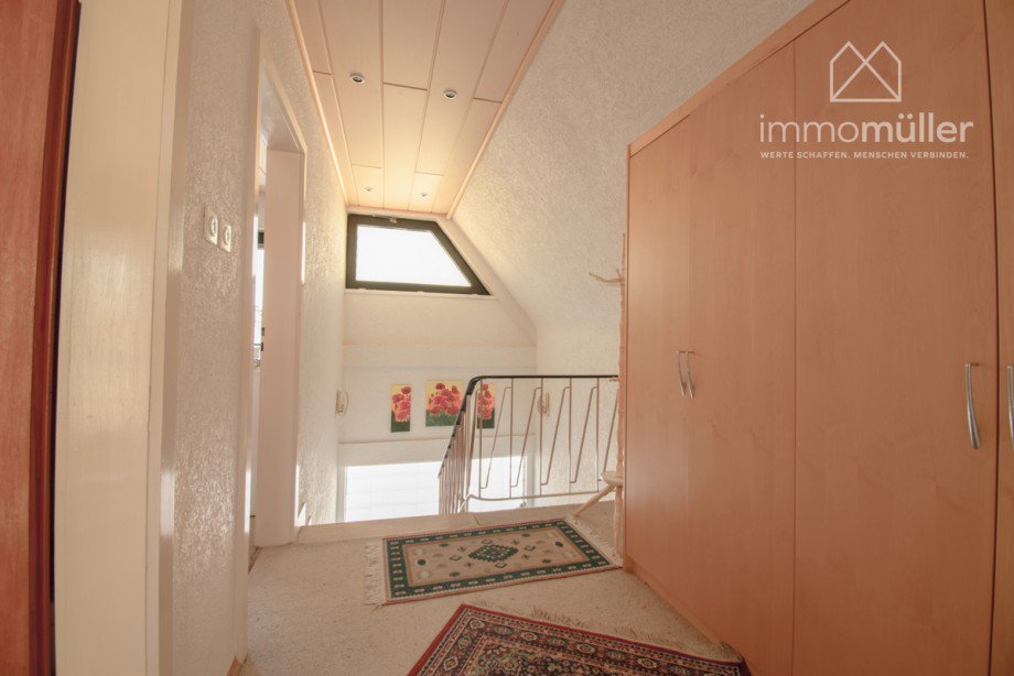 Flur OG Einfamilienhaus Ebertsheim