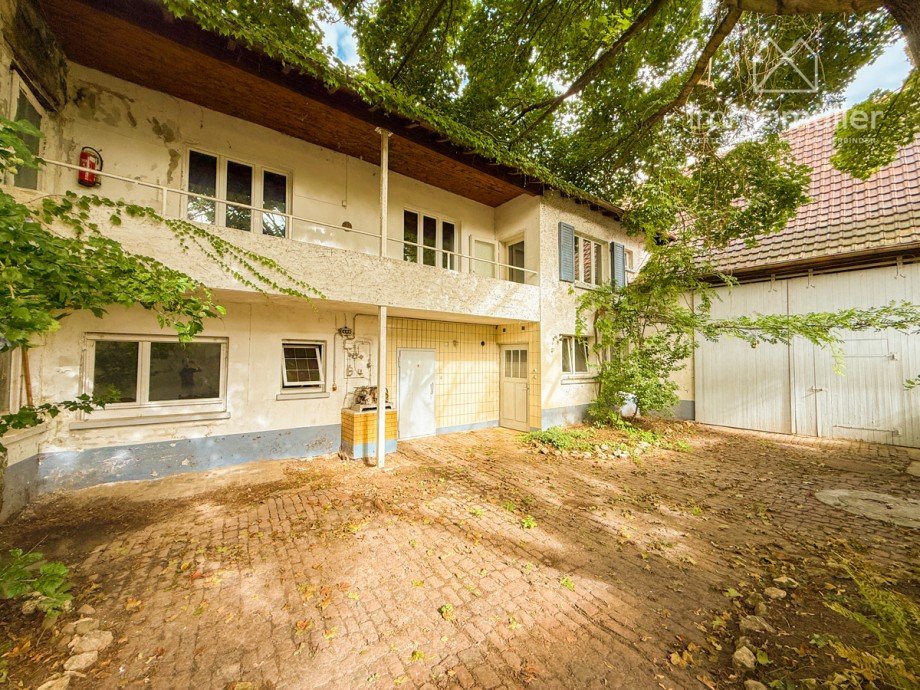 Innenhof Haus Laumersheim