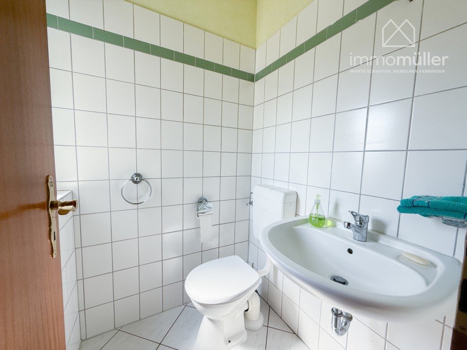 G�ste-WC Doppelhaush�lfte Eisenberg