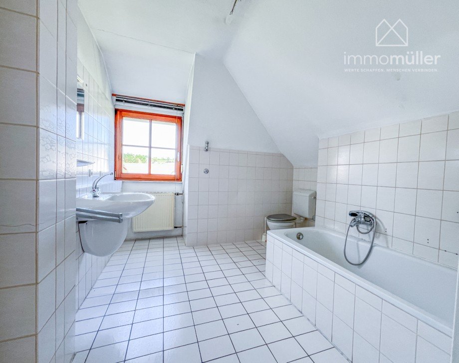 Badezimmer Dachgeschosswohnung Bockenheim