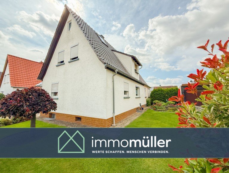 Titelbild Gr�nstadt Einfamilienhaus Zwei H�user auf einem tollen Grundst�ck in zentraler Lage von Gr�nstadt.