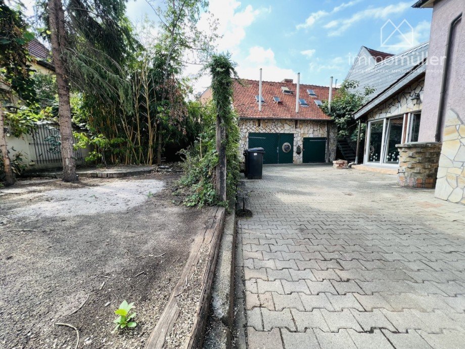 6. Innenhof Einfamilienhaus Kronau