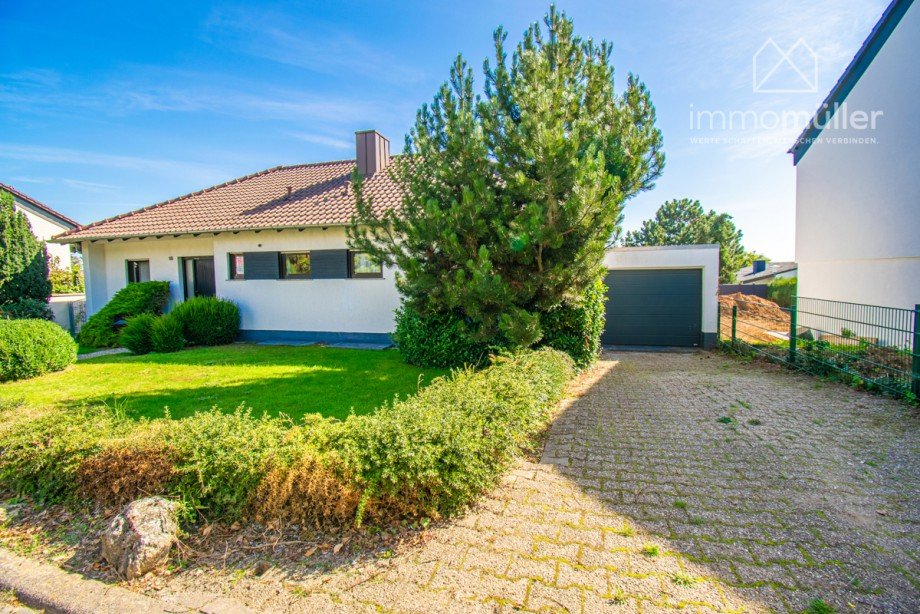 2. Hausansicht Bungalow Gr�nstadt