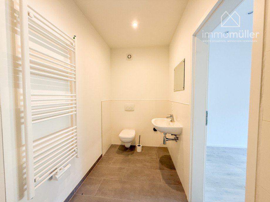 1ZI WHG 1.OG Haus Gr�nstadt