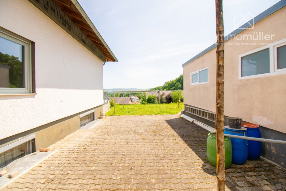Grillplatz Haus/Garage Bungalow Eisenberg