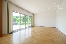 B�ro EG Exklusiver Bungalow mit ELW, Panoramablick & park�hnlichem Grundst�ck in Bestlage von Eisenberg