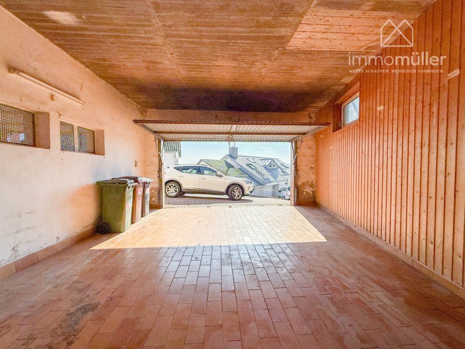 Garage Einfamilienhaus Eisenberg / Stauf