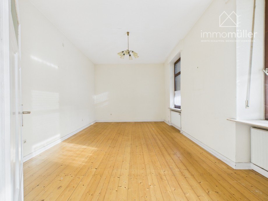 Zimmer OG Einfamilienhaus Obrigheim / Colgenstein