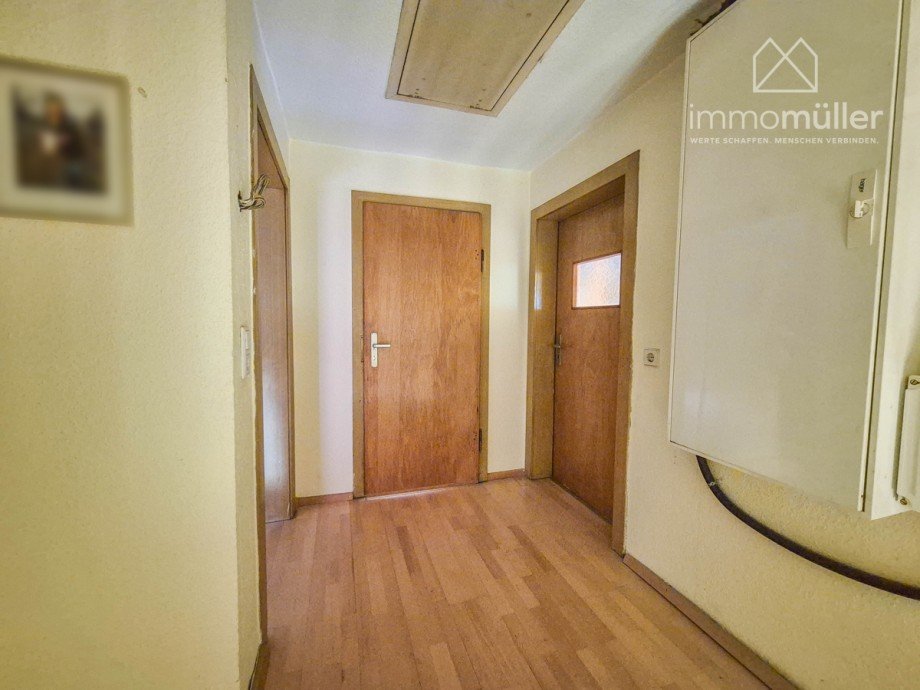 Diele DG Mehrfamilienhaus Altleiningen - H�ningen