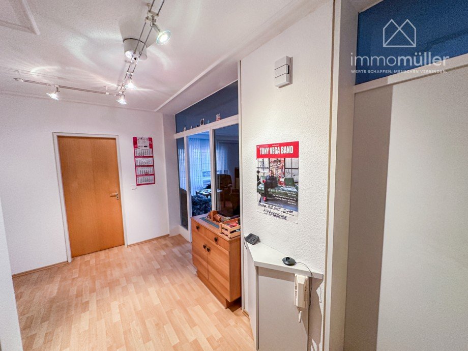 Flur Wohnung Etagenwohnung Bad D�rkheim