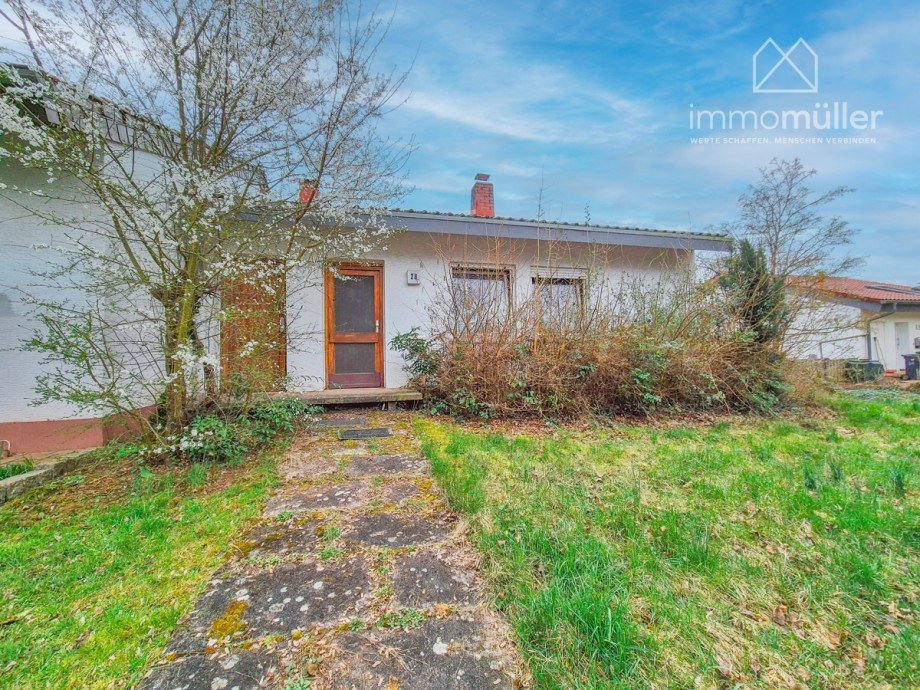 Titelbild 2 Reihenendhaus Steinborn - Eisenberg (Pfalz)