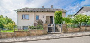 Hauptbild Schönes Einfamilienhaus auf Eckgrundstück in angenehmer Wohnlage!