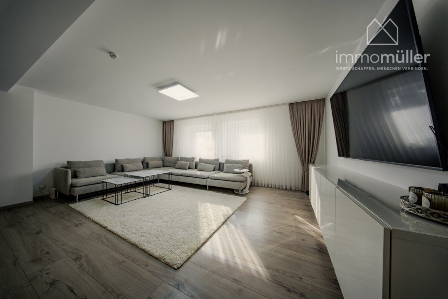 Wohnen/Essen Einfamilienhaus Mannheim / Sch�nau