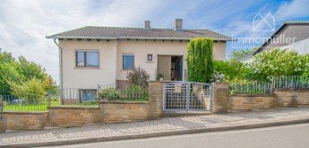 Hauptbild Sch�nes Einfamilienhaus auf Eckgrundst�ck in angenehmer Wohnlage!