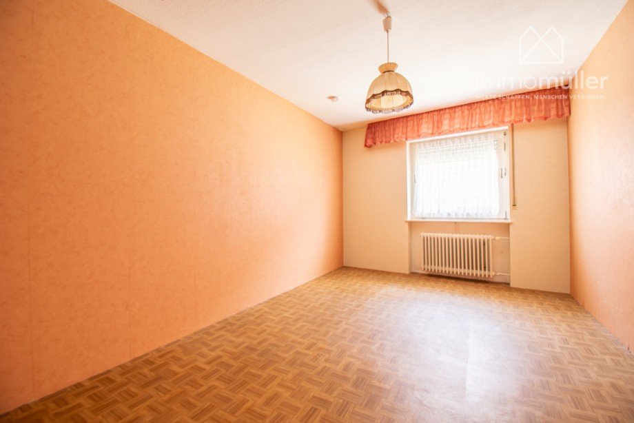 Schlafen 2 OG Zweifamilienhaus Gr�nstadt / Asselheim