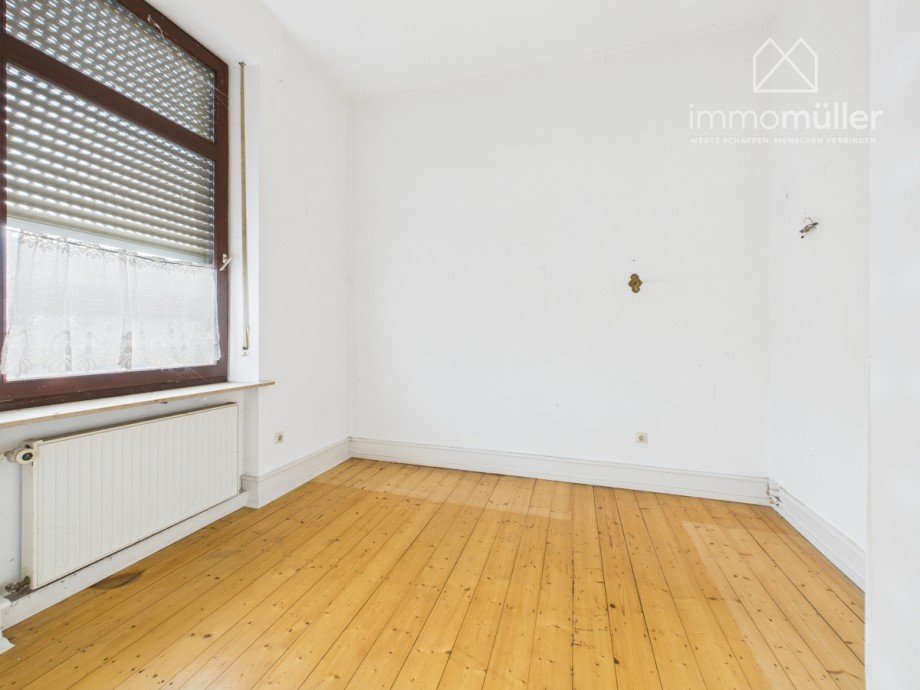 Zimmer OG Einfamilienhaus Obrigheim / Colgenstein