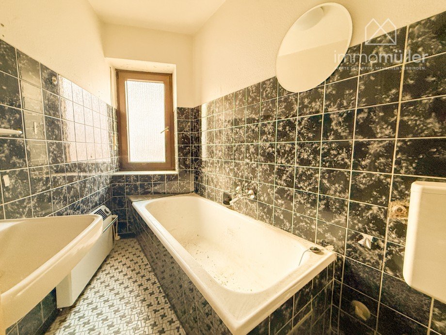 Bad 1.OG Haus Gr�nstadt