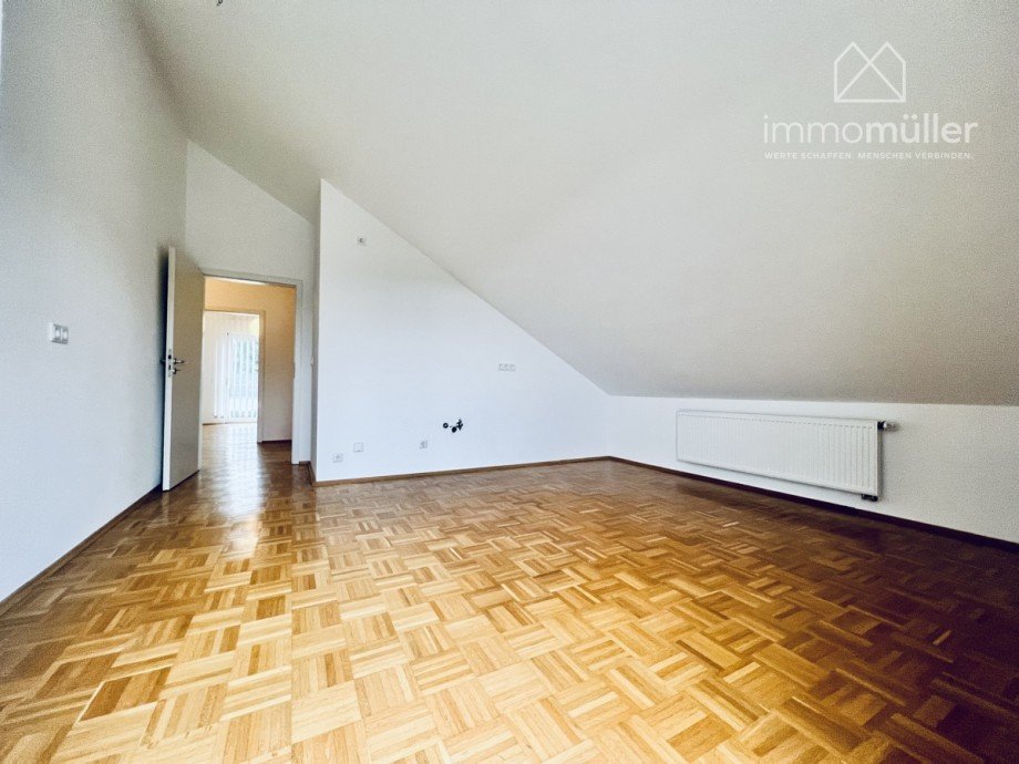 DG K�che 1 Dachgeschosswohnung Gr�nstadt