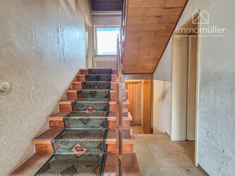 Treppe UG Reihenendhaus Steinborn - Eisenberg (Pfalz)