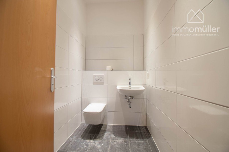 WC Etagenwohnung Gr�nstadt