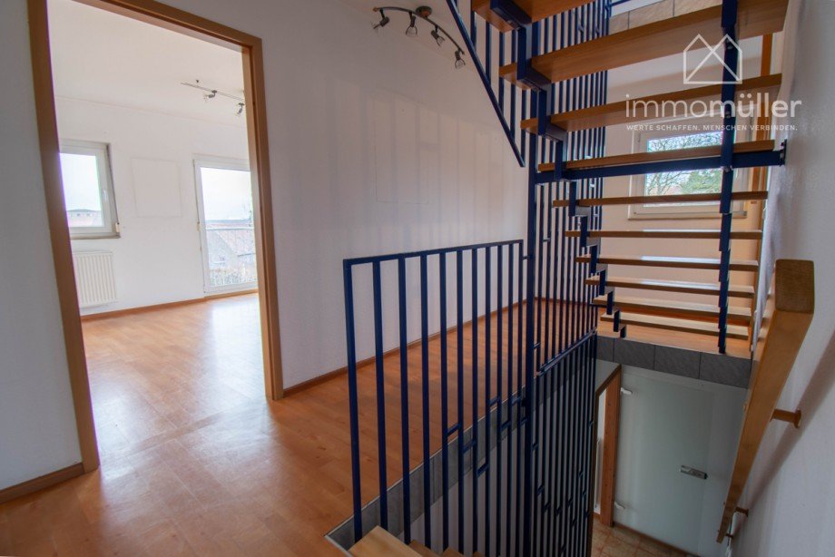 Flur OG Doppelhaush�lfte Ebertsheim