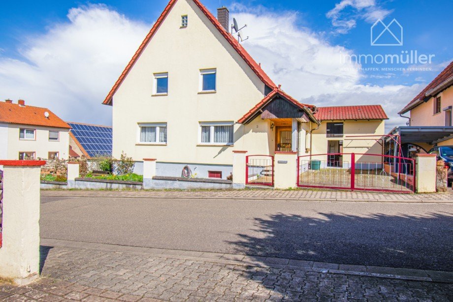 Au�enansicht Einfamilienhaus Bolanden