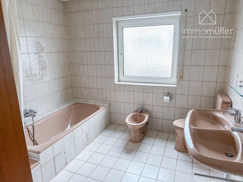 Badezimmer Etagenwohnung Gr�nstadt / Asselheim