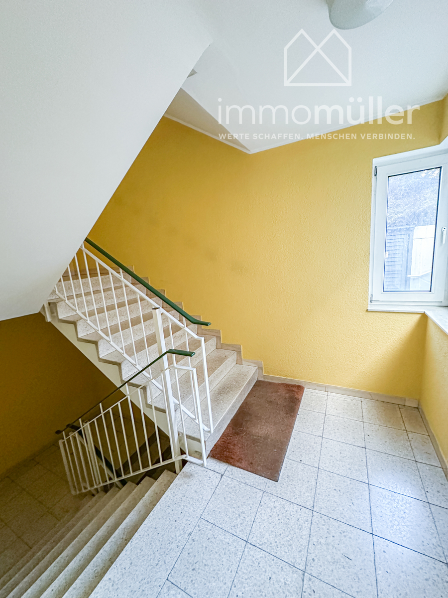 Treppenhaus Etagenwohnung Bad D�rkheim