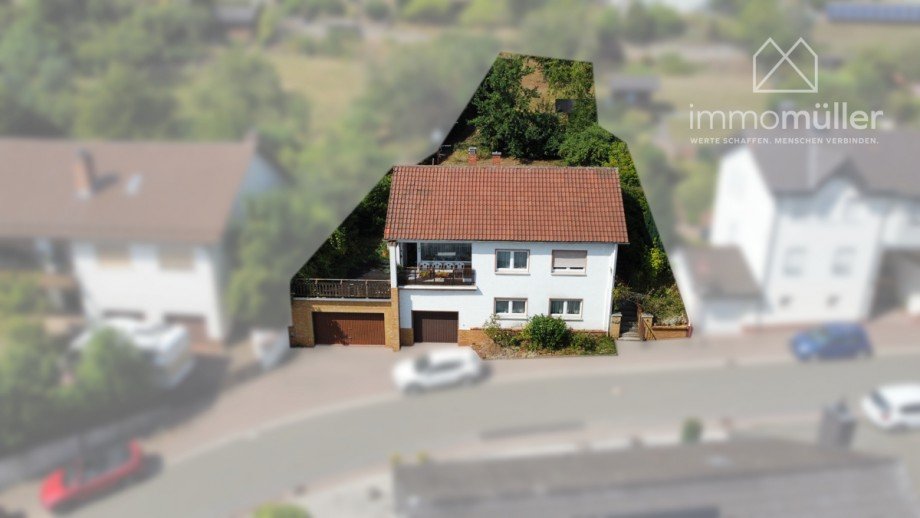 Hausansicht Einfamilienhaus Eisenberg / Stauf