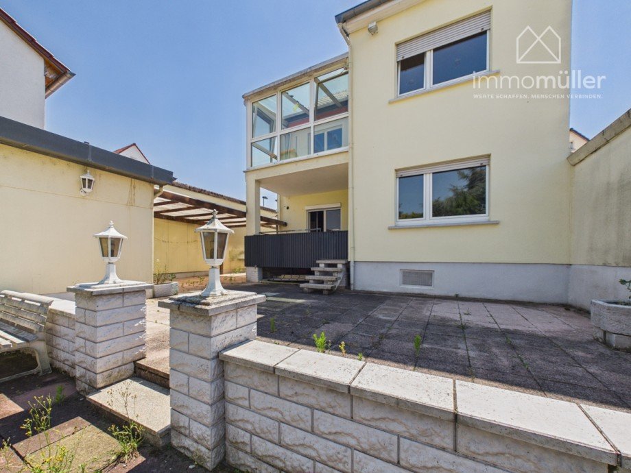 Hausansicht Zweifamilienhaus Heddesheim