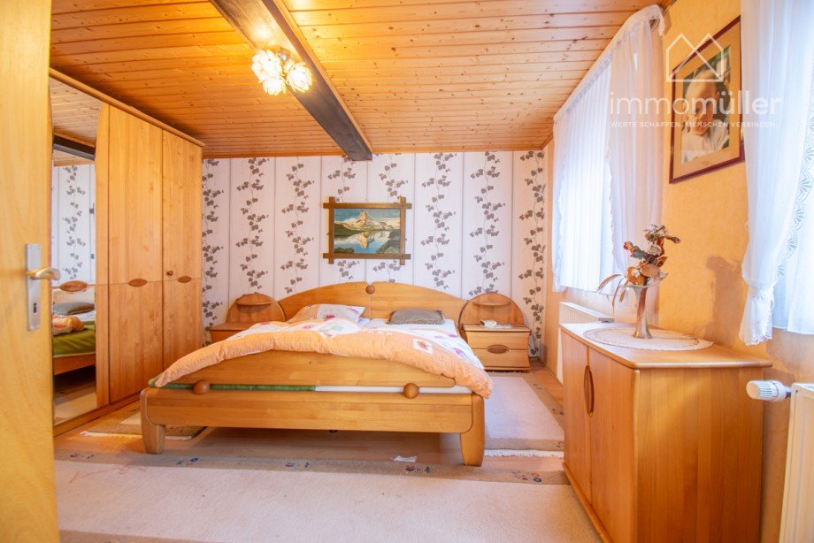 1. Schlafzimmer OG Einfamilienhaus Freinsheim