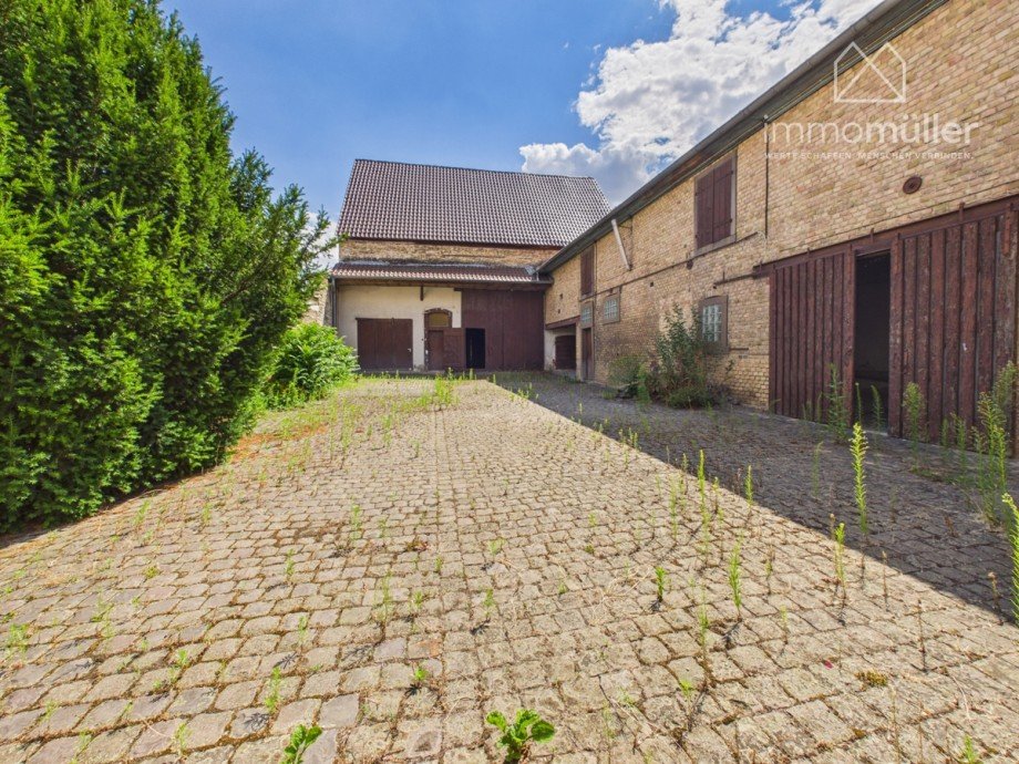 Hofansicht Bauernhaus Fl�rsheim-Dalsheim
