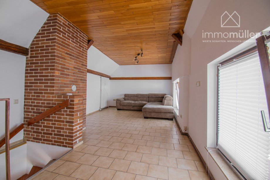Haus 2 Wohnzimmer Einfamilienhaus Bockenheim
