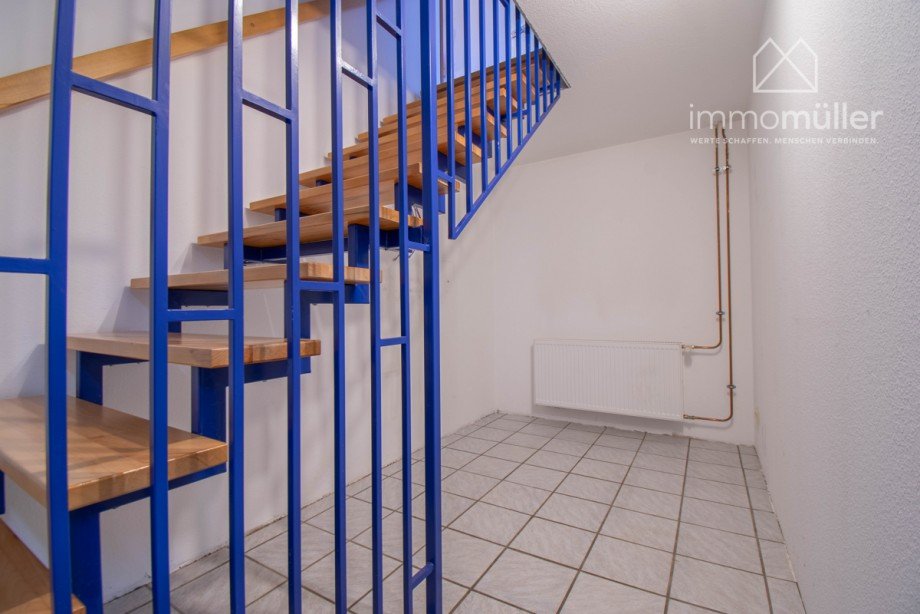 Flur KG Doppelhaush�lfte Ebertsheim