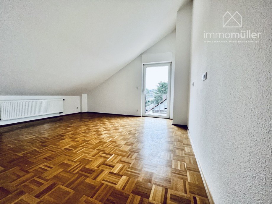 DG K�che Dachgeschosswohnung Gr�nstadt