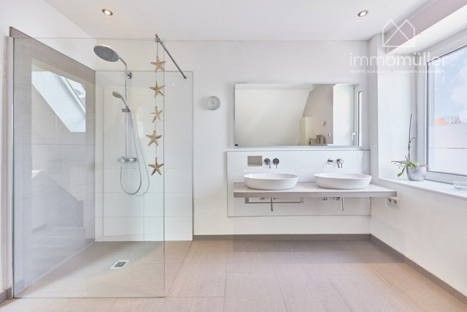 Bad Einfamilienhaus Eisenberg