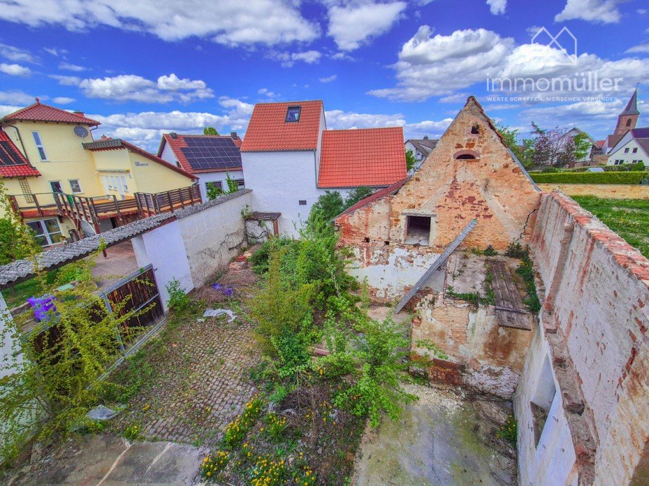 Hof Einfamilienhaus Gr�nstadt - Sausenheim