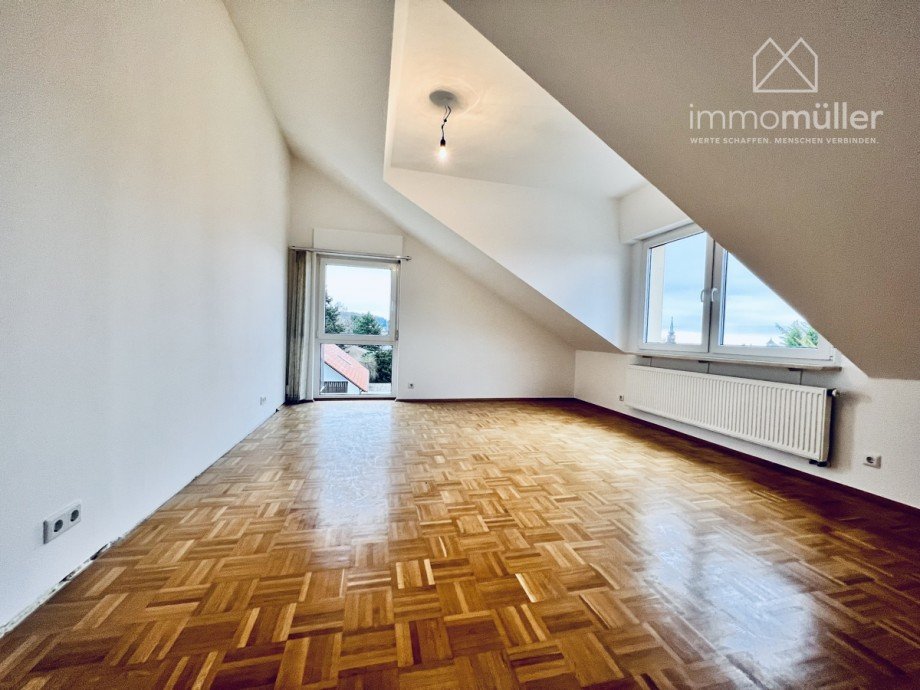 DG Schlafen Dachgeschosswohnung Gr�nstadt