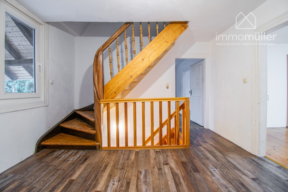 Haupthaus OG Flur Haus Gr�nstadt