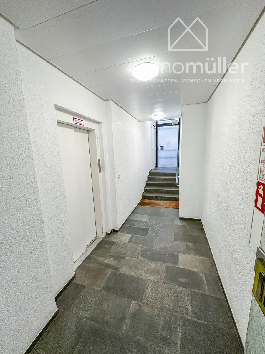 Flur Etagenwohnung Bad D�rkheim