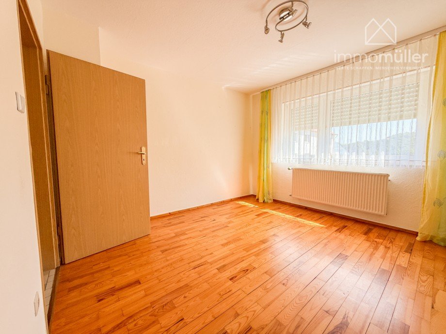 Wohnen EG Einfamilienhaus Bolanden