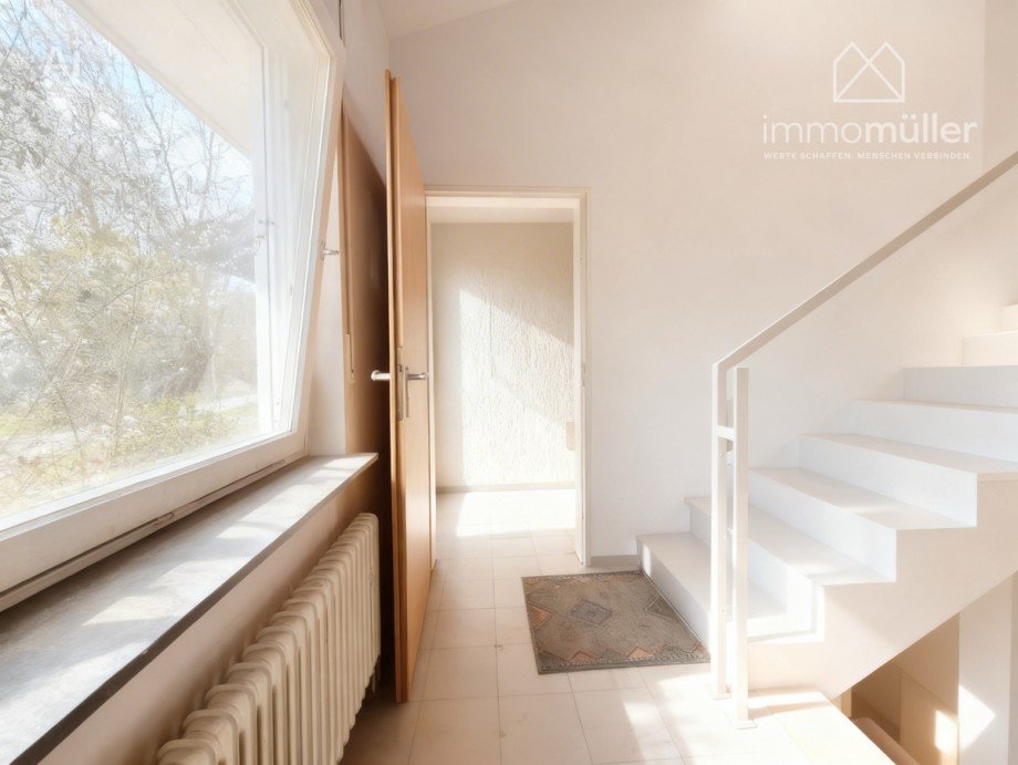 Beispiel Flur EG Reihenendhaus Steinborn - Eisenberg (Pfalz)