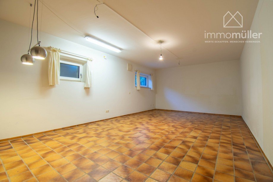 KG Hobbyzimmer Einfamilienhaus Gr�nstadt