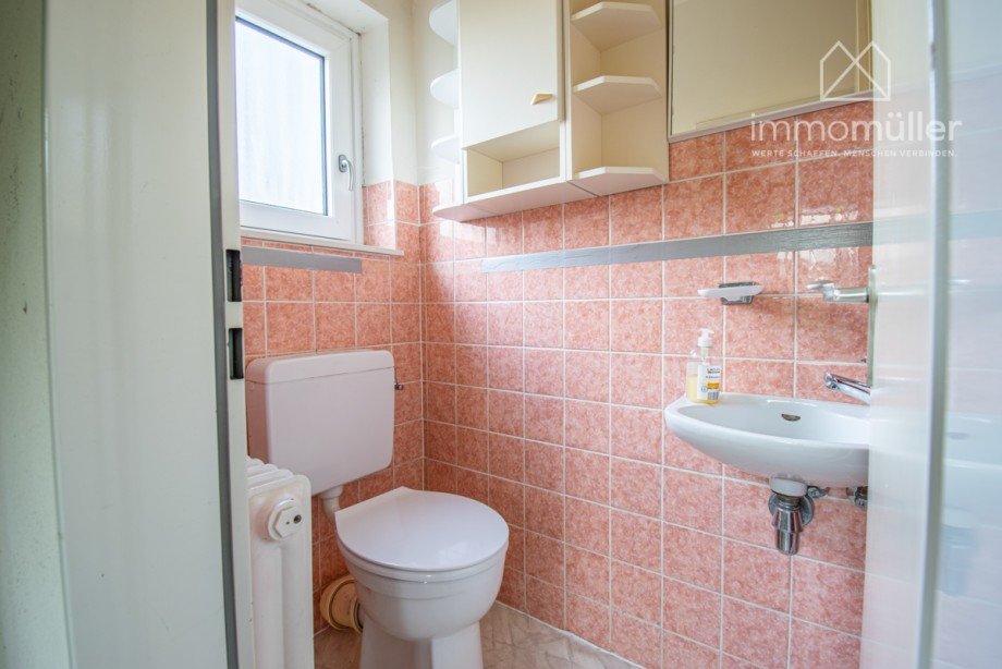 G�ste-WC Einfamilienhaus Eisenberg