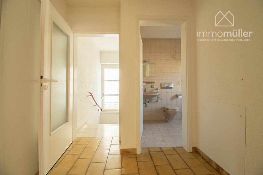 OG Eingang ELW Einfamilienhaus Gr�nstadt