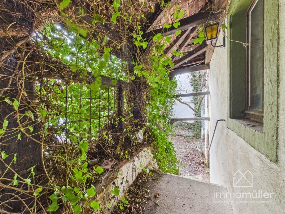 Zugang Wohnhaus 2 Haus Eisenberg